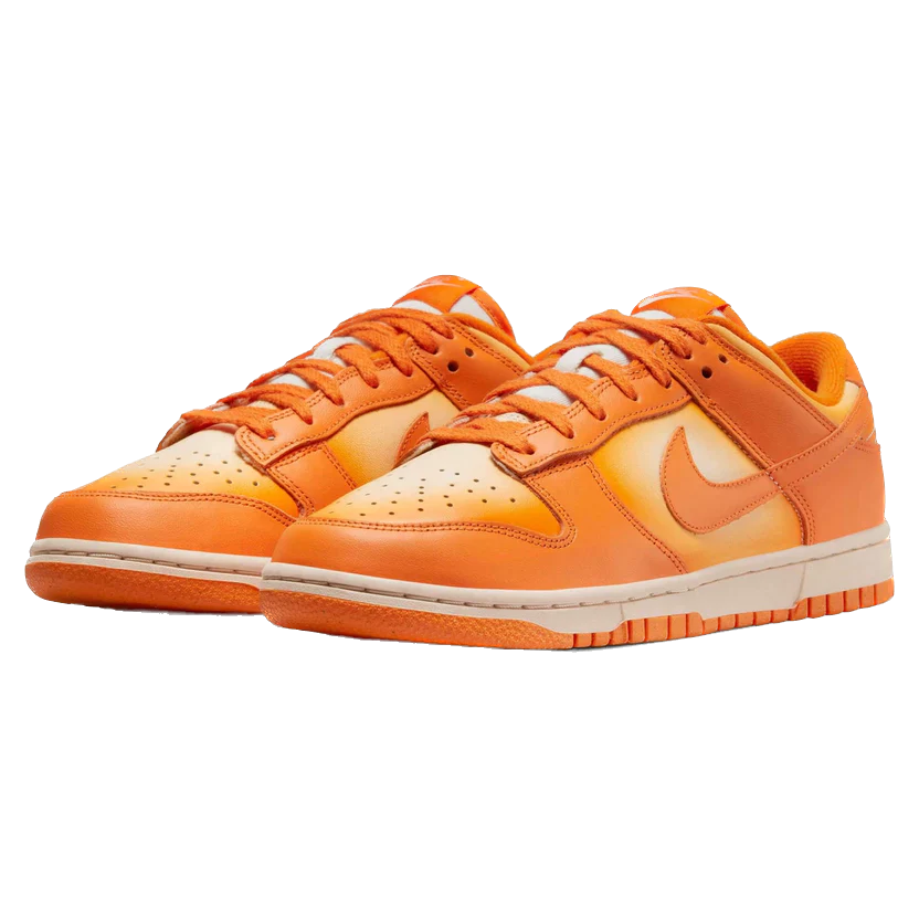 Nike Dunk Low 'Magma Orange' (W)