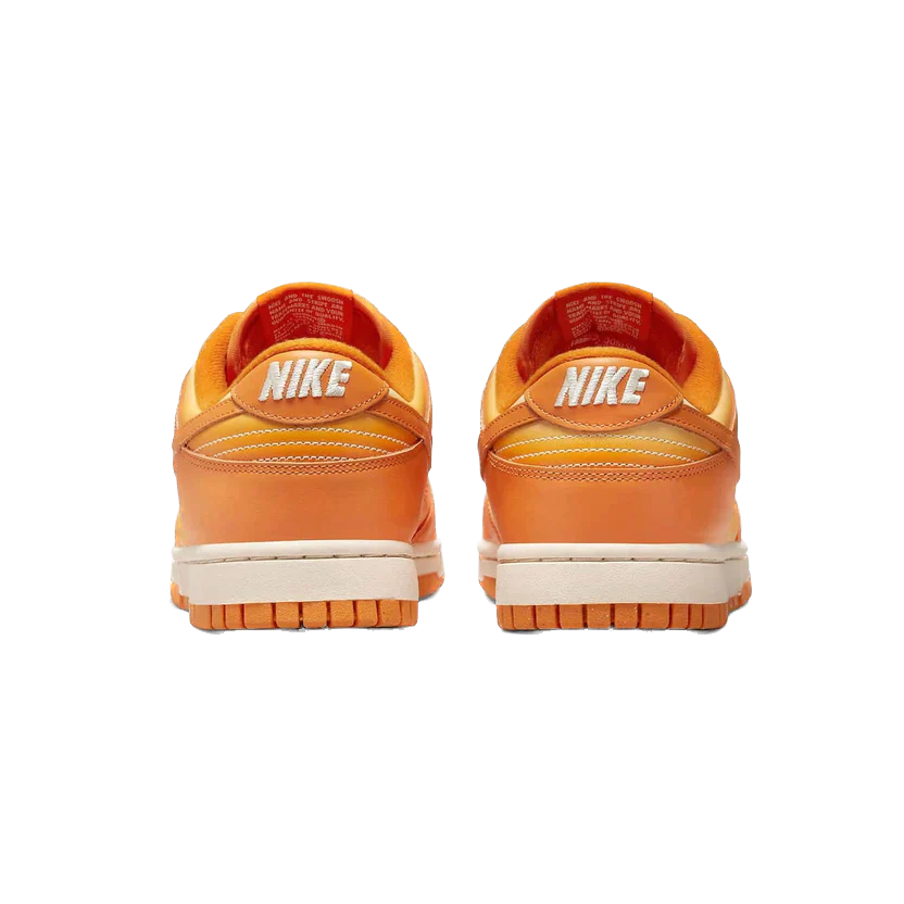 Nike Dunk Low 'Magma Orange' (W)