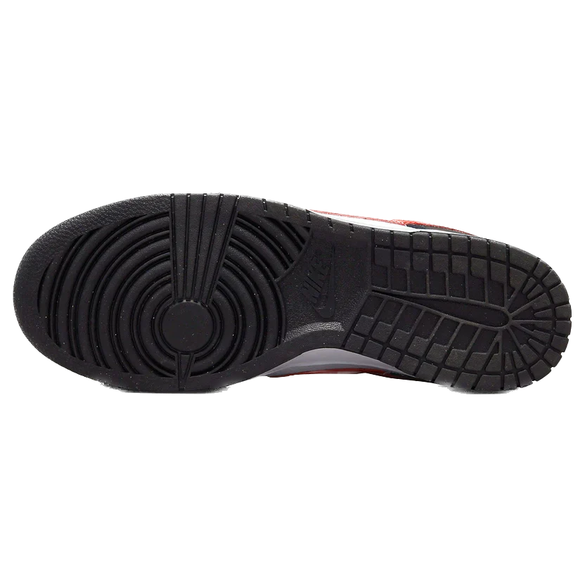 dunk low black white red