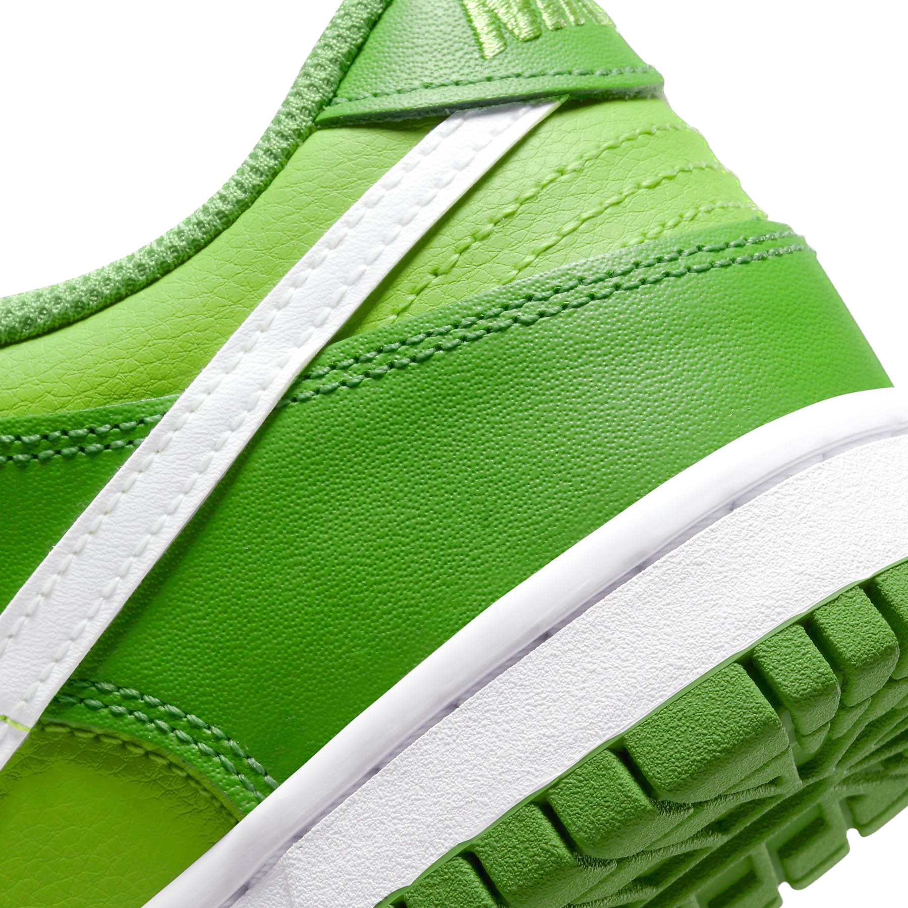Nike Dunk Low 'Chlorophyll'